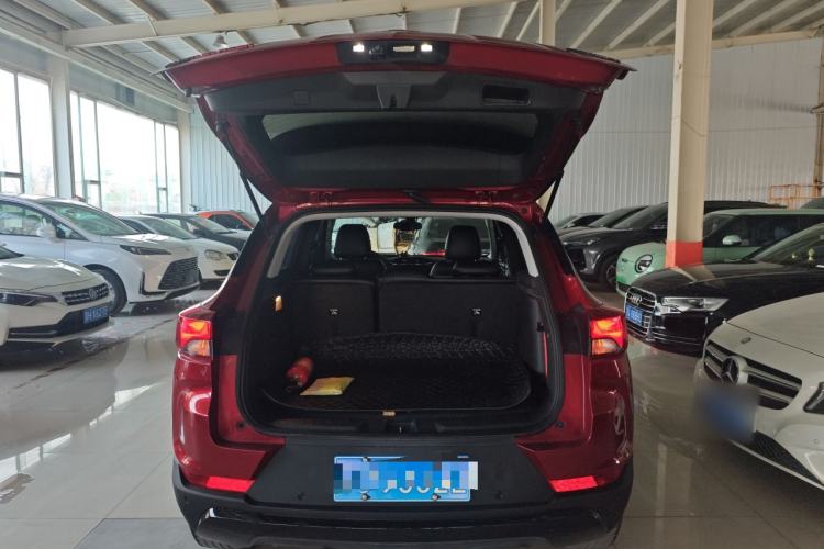 Used Chevrolet Trailblazer 2019 435T Redline CVT Two-Wheel-Drive Sharp Edition China VI Standard Trunk