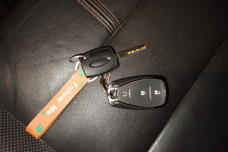 Used Chevrolet Trailblazer 2019 435T RS Automatic All-Wheel-Drive Huanrui Edition China VI Standard Vehicle Key