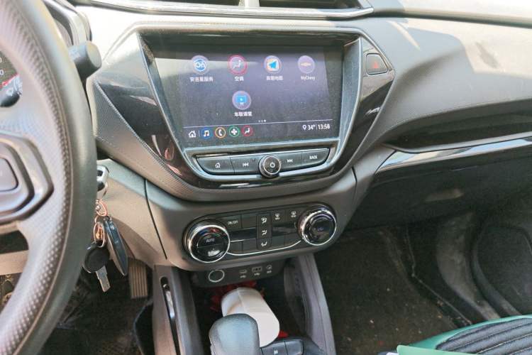 Used Chevrolet Trailblazer 2019 435T Redline CVT Two-Wheel Drive Chirui Version China VI Standard Audio And AC Panel