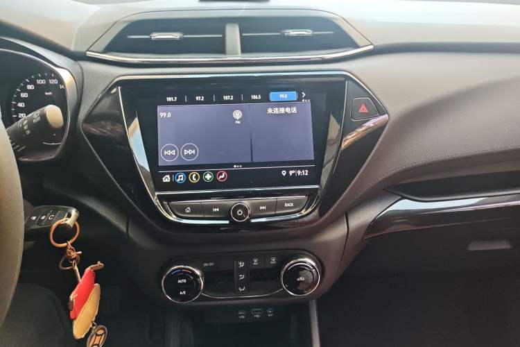 Used Chevrolet Trailblazer 2019 435T Redline CVT Two-Wheel Drive Chirui Version China VI Standard Audio And AC Panel