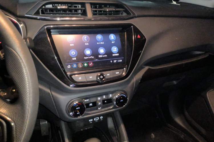 Used Chevrolet Trailblazer 2019 435T Redline CVT Two-Wheel Drive Chirui Version China VI Standard Audio And AC Panel