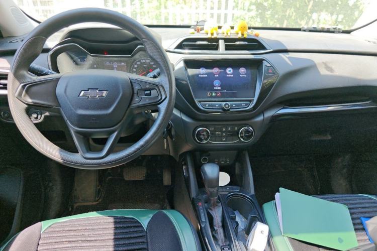 Used Chevrolet Trailblazer 2019 435T Redline CVT Two-Wheel Drive Chirui Version China VI Standard Center Console