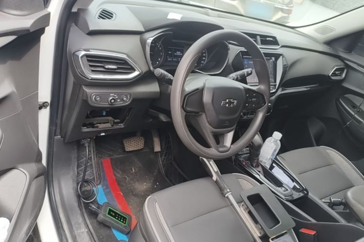 Used Chevrolet Trailblazer 2019 435T Redline CVT Two-Wheel Drive Chirui Version China VI Standard Center Console