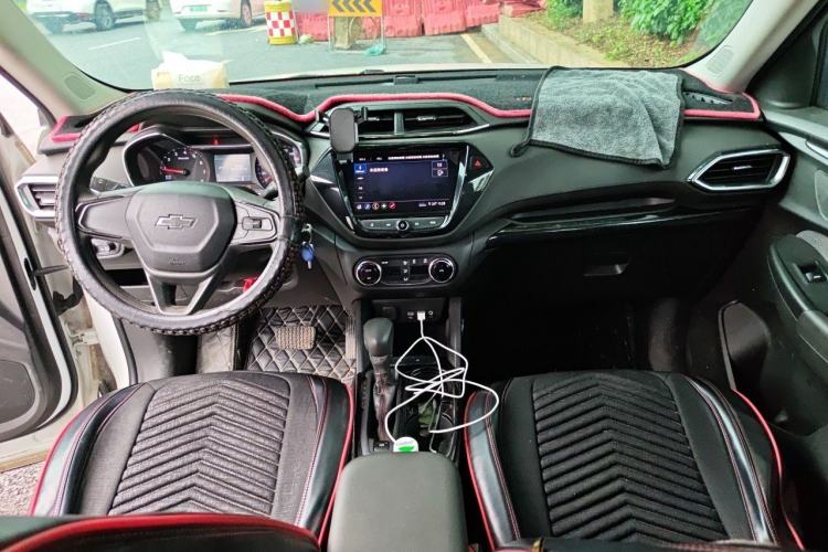 Used Chevrolet Trailblazer 2019 435T Redline CVT Two-Wheel Drive Chirui Version China VI Standard Center Console