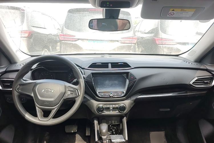 Used Chevrolet Trailblazer 2019 435T Redline CVT Two-Wheel Drive Chirui Version China VI Standard Center Console