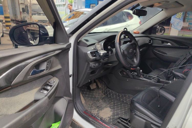 Used Chevrolet Trailblazer 2019 435T Redline CVT Two-Wheel-Drive Sharp Edition China VI Standard Driver Seat
