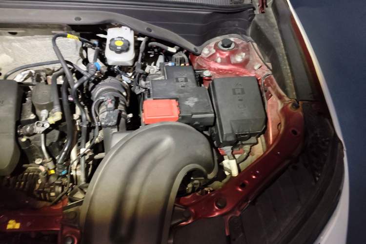 Used Chevrolet Trailblazer 2019 435T RS Automatic All-Wheel-Drive Huanrui Edition China VI Standard Engine Bay Left