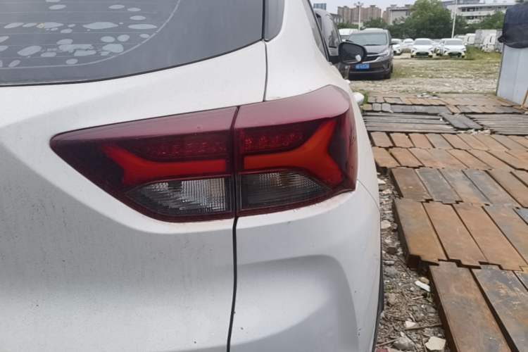 Used Chevrolet Trailblazer 2019 435T Redline CVT Two-Wheel Drive Chirui Version China VI Standard Exterior 3