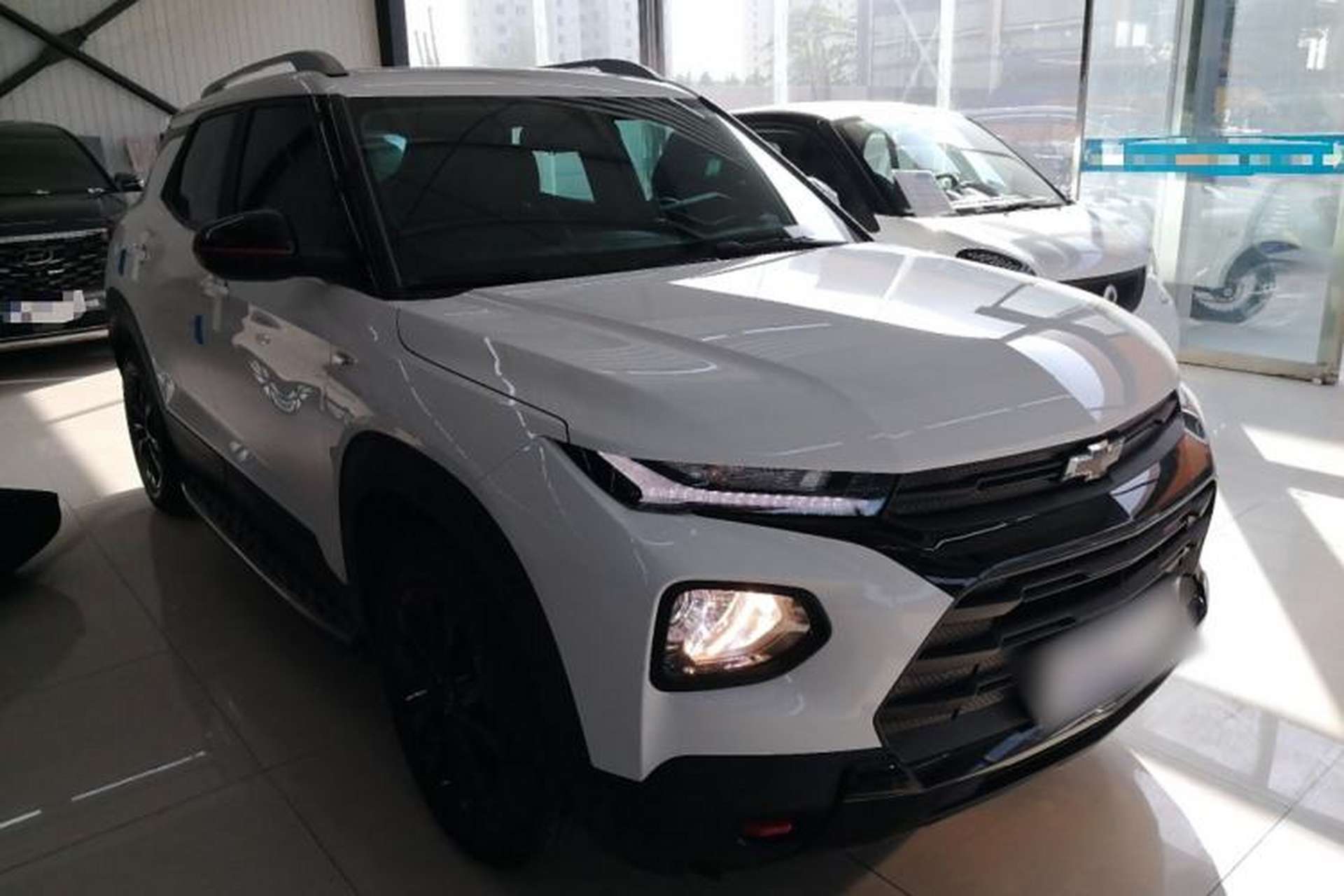 Used Chevrolet Trailblazer 2019 435T Redline CVT Two-Wheel-Drive Sharp Edition China VI Standard Front Right 45 Deg