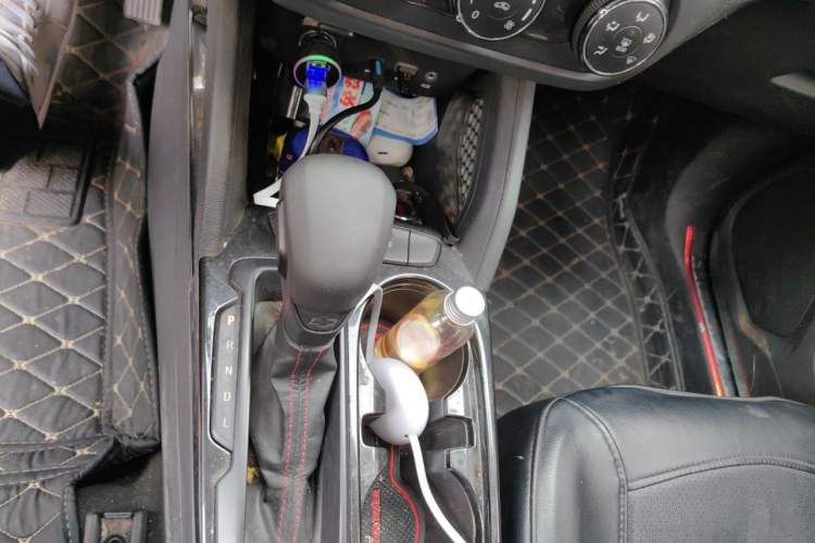 Used Chevrolet Trailblazer 2019 435T Redline CVT Two-Wheel-Drive Sharp Edition China VI Standard Gear Lever
