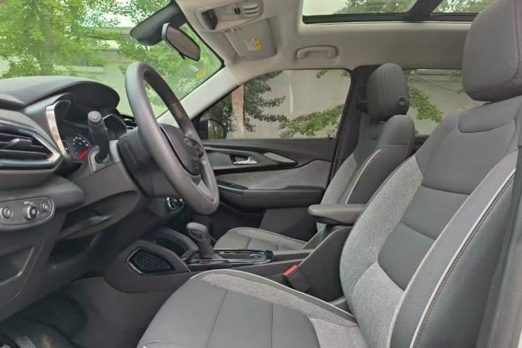 Used Chevrolet Trailblazer 2019 435T Redline CVT Two-Wheel Drive Chirui Version China VI Standard Interior 1