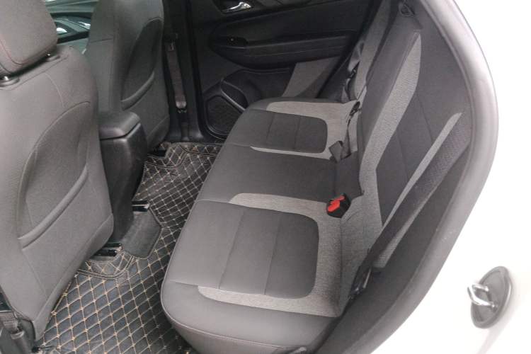 Used Chevrolet Trailblazer 2019 435T Redline CVT Two-Wheel Drive Chirui Version China VI Standard Interior 4
