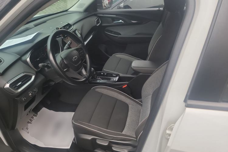 Used Chevrolet Trailblazer 2019 435T Redline CVT Two-Wheel-Drive Sharp Edition China VI Standard Left Front Seat