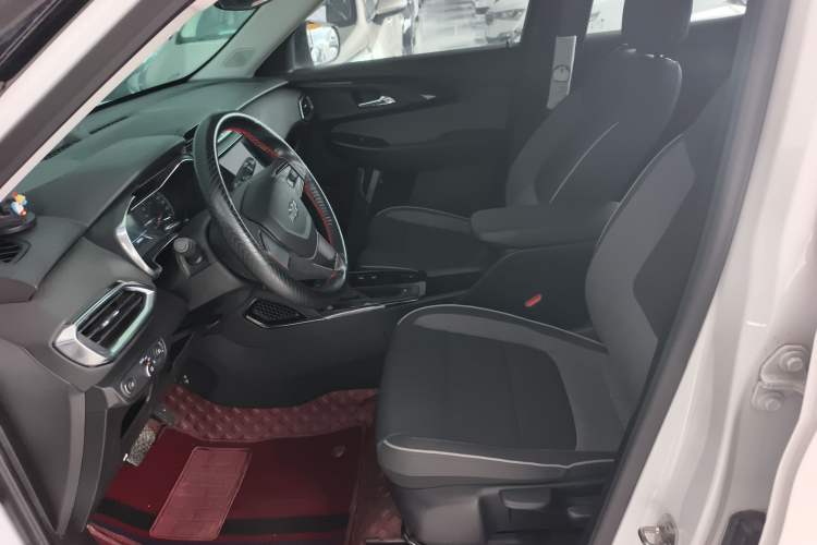 Used Chevrolet Trailblazer 2019 435T Redline CVT Two-Wheel Drive Chirui Version China VI Standard Left Front Seat