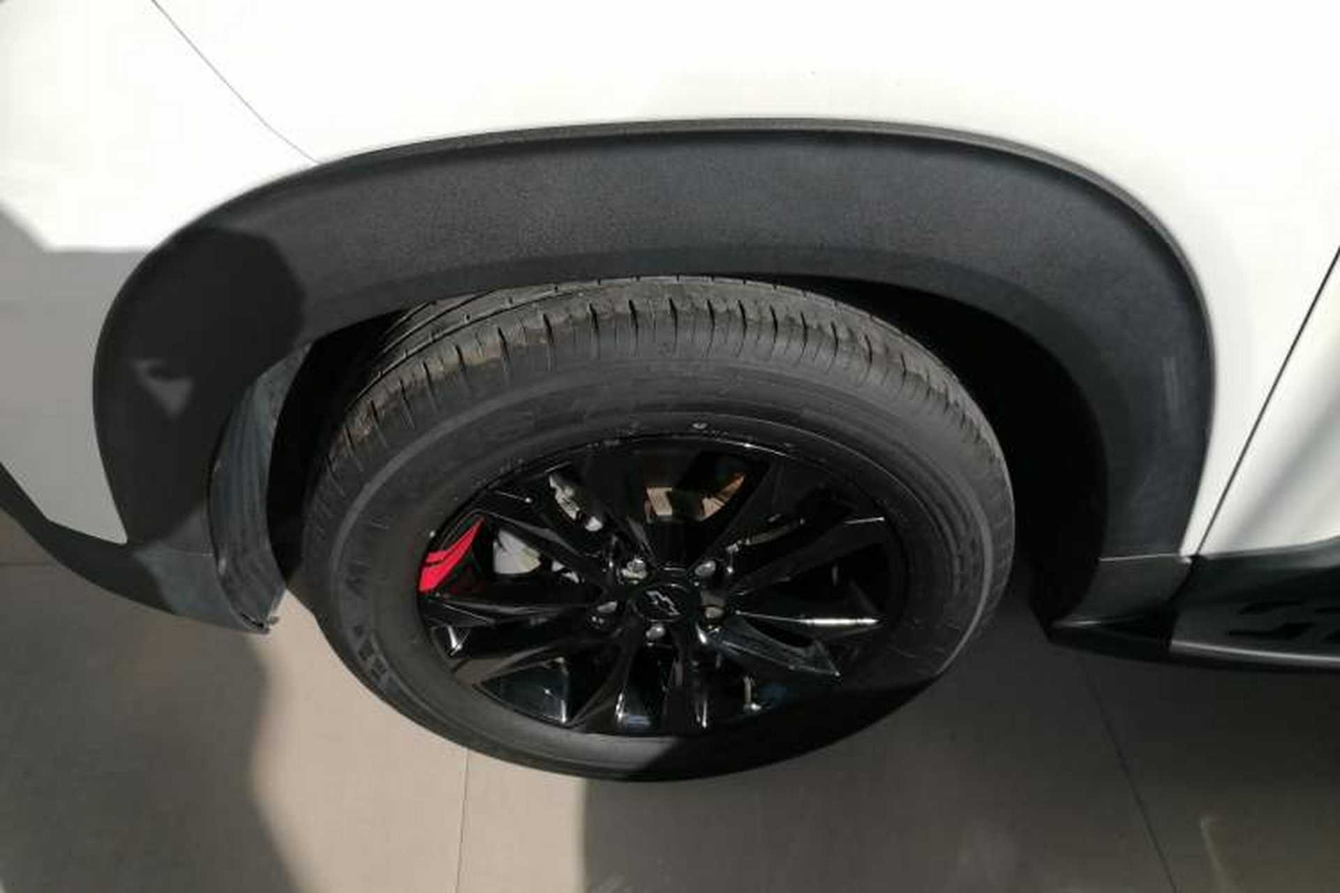 Used Chevrolet Trailblazer 2019 435T Redline CVT Two-Wheel-Drive Sharp Edition China VI Standard Left Front Wheel Hub