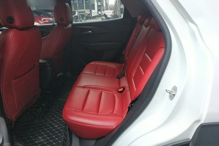 Used Chevrolet Trailblazer 2019 435T Redline CVT Two-Wheel-Drive Sharp Edition China VI Standard Left Rear Seat