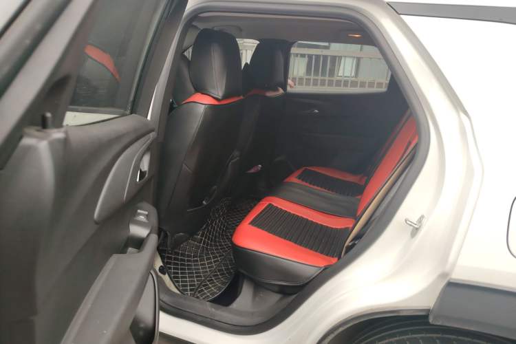 Used Chevrolet Trailblazer 2019 435T Redline CVT Two-Wheel Drive Chirui Version China VI Standard Left Rear Seat