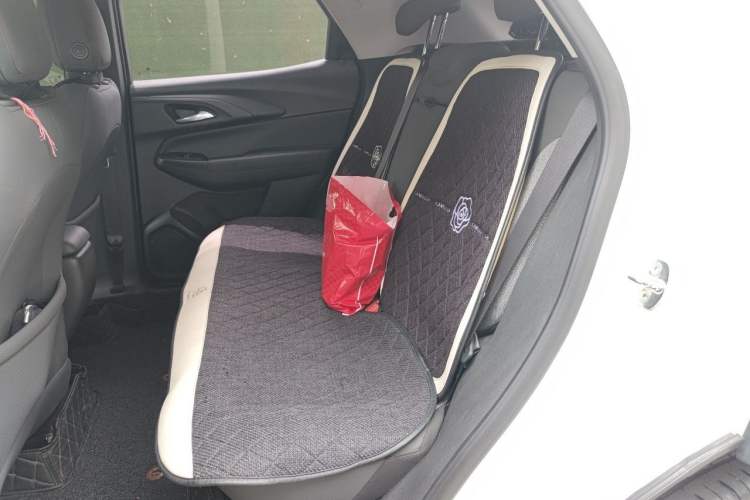 Used Chevrolet Trailblazer 2019 435T Redline CVT Two-Wheel Drive Chirui Version China VI Standard Left Rear Seat