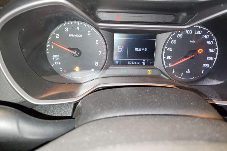 Used Chevrolet Trailblazer 2019 435T Redline CVT Two-Wheel-Drive Sharp Edition China VI Standard Odometer Close Up