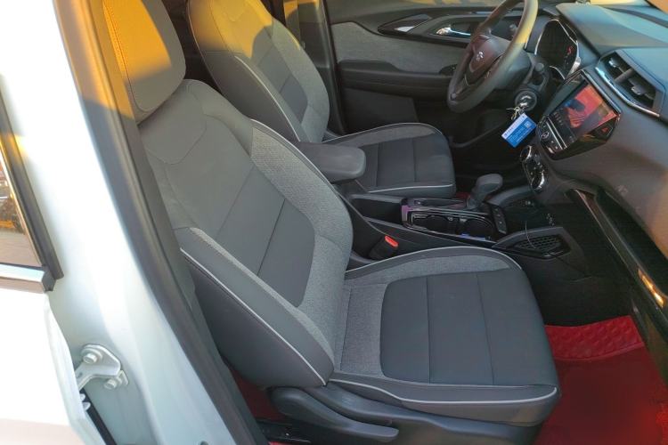 Used Chevrolet Trailblazer 2019 435T Redline CVT Two-Wheel Drive Chirui Version China VI Standard Right Front Seat