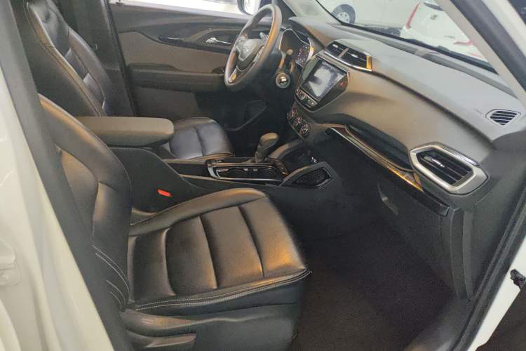 Used Chevrolet Trailblazer 2019 435T Redline CVT Two-Wheel-Drive Sharp Edition China VI Standard Right Front Seat