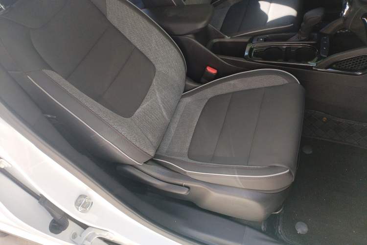 Used Chevrolet Trailblazer 2019 435T Redline CVT Two-Wheel Drive Chirui Version China VI Standard Right Front Seat