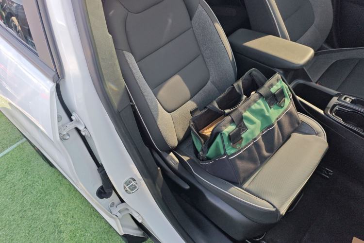 Used Chevrolet Trailblazer 2019 435T Redline CVT Two-Wheel Drive Chirui Version China VI Standard Right Front Seat