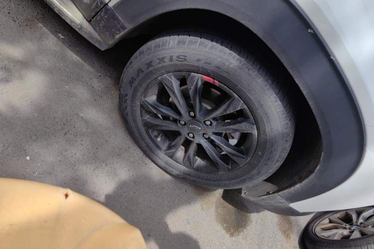 Used Chevrolet Trailblazer 2019 435T Redline CVT Two-Wheel-Drive Sharp Edition China VI Standard Right Front Wheel Hub