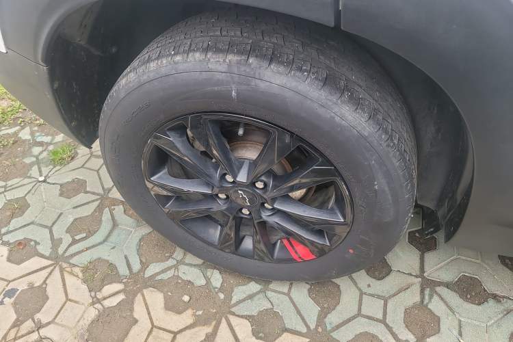 Used Chevrolet Trailblazer 2019 435T Redline CVT Two-Wheel-Drive Sharp Edition China VI Standard Right Rear Wheel Hub