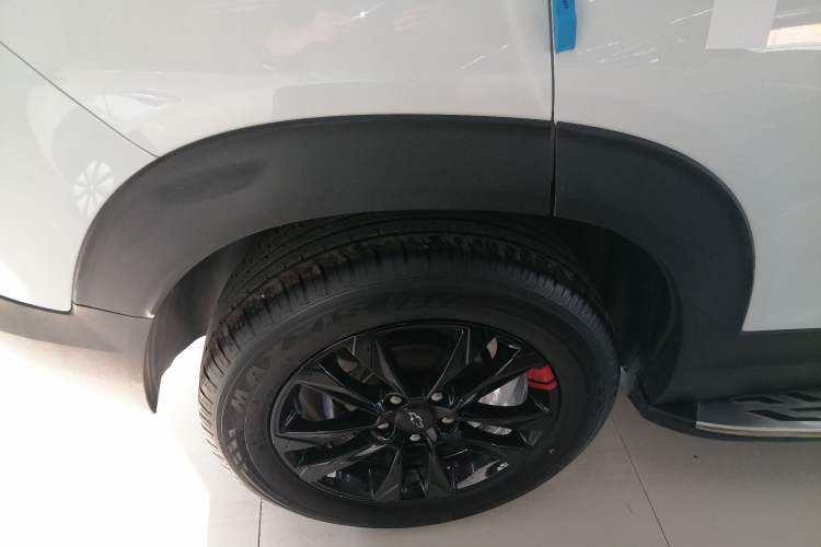 Used Chevrolet Trailblazer 2019 435T Redline CVT Two-Wheel-Drive Sharp Edition China VI Standard Right Rear Wheel Hub