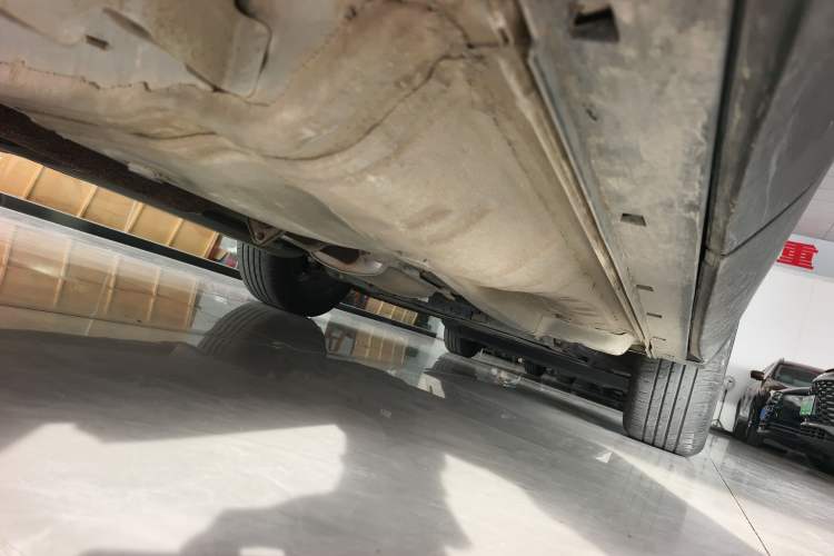 Used Chevrolet Trailblazer 2019 435T Redline CVT Two-Wheel Drive Chirui Version China VI Standard Right Side Sill