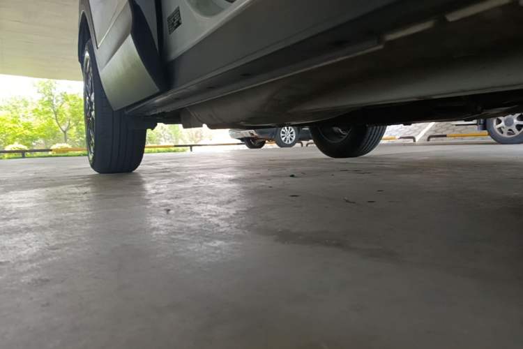 Used Chevrolet Trailblazer 2019 435T Redline CVT Two-Wheel-Drive Sharp Edition China VI Standard Right Side Sill