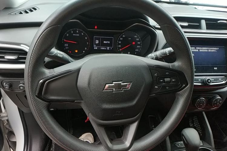 Used Chevrolet Trailblazer 2019 435T Redline CVT Two-Wheel-Drive Sharp Edition China VI Standard Steering Wheel
