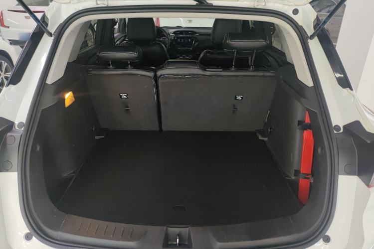 Used Chevrolet Trailblazer 2019 435T Redline CVT Two-Wheel-Drive Sharp Edition China VI Standard Trunk