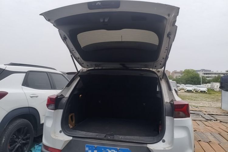 Used Chevrolet Trailblazer 2019 435T Redline CVT Two-Wheel Drive Chirui Version China VI Standard Trunk