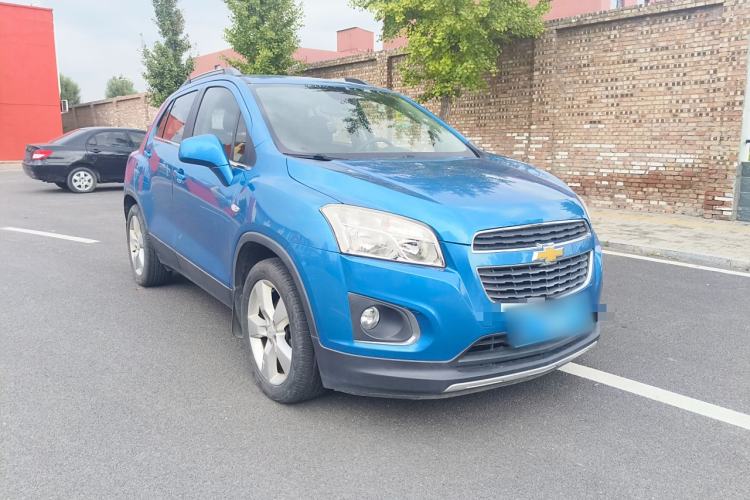 Used Chevrolet Trax 2014 1.4T Automatic Two-Wheel Drive Luxury Model Exterior 2