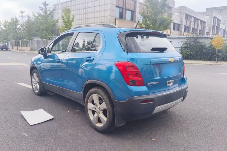 Used Chevrolet Trax 2014 1.4T Automatic Two-Wheel Drive Luxury Model Exterior 5
