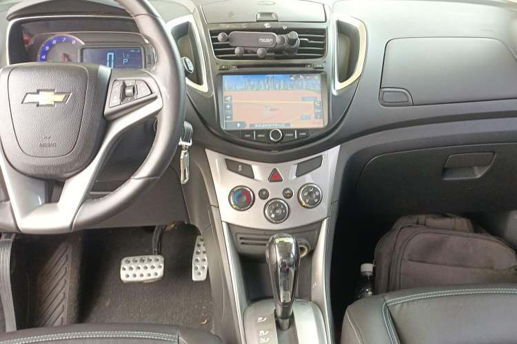 Used Chevrolet Trax 2014 1.4T Automatic All-Wheel Drive Flagship Version Audio And AC Panel