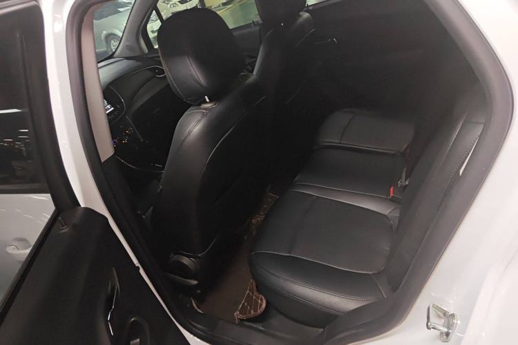 Used Chevrolet Trax 2018 330T Automatic Two-Wheel Drive Elite Model Left Rear Seat