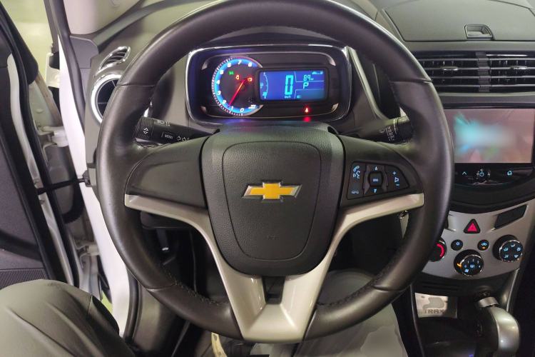 Used Chevrolet Trax 2016 1.4T Automatic Two-Wheel Drive Luxury Version Steering Wheel