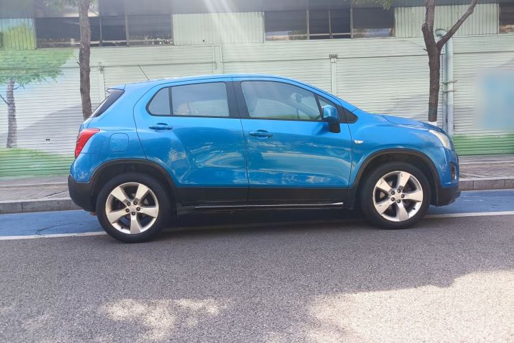 Used Chevrolet Trax 2014 1.4T Manual Two-Wheel Drive Comfort Model Exterior 4