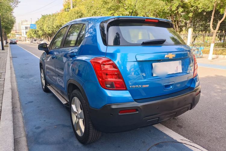 Used Chevrolet Trax 2014 1.4T Manual Two-Wheel Drive Comfort Model Exterior 5