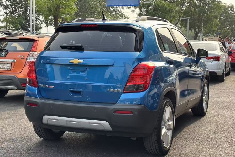 Used Chevrolet Trax 2014 1.4T Automatic Two-Wheel Drive Luxury Model Exterior 5