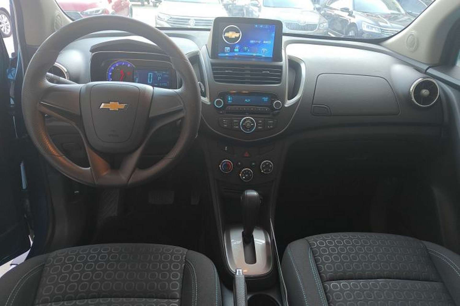 Used Chevrolet Trax 2014 1.4T Automatic Two-Wheel Drive Comfort Version Interior 2
