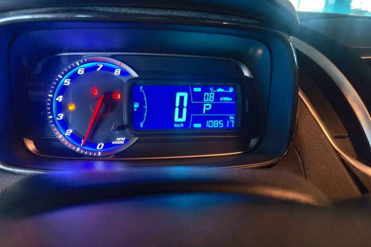 Used Chevrolet Trax 2014 1.4T Automatic Two-Wheel Drive Comfort Version Odometer Close Up