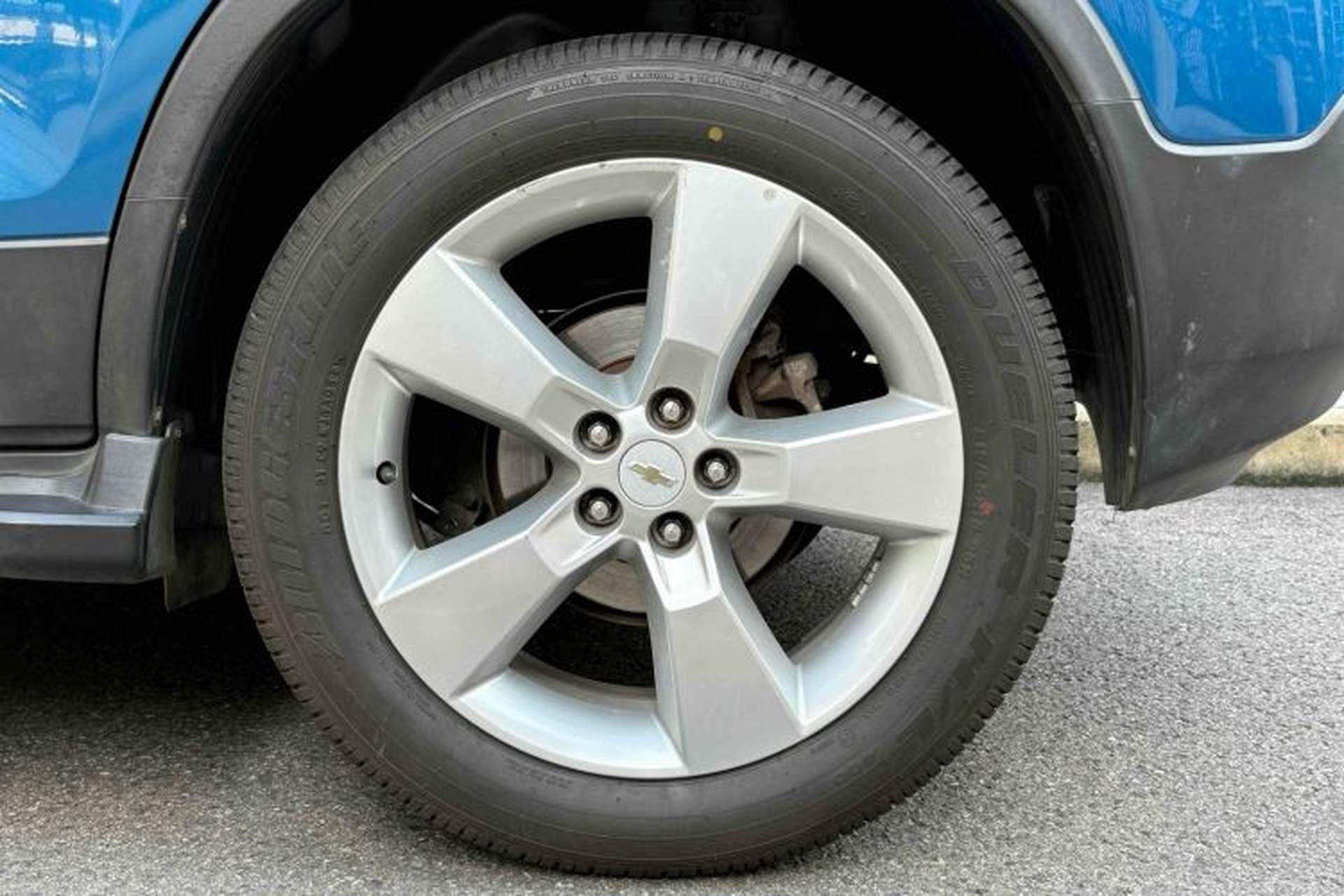 Used Chevrolet Trax 2014 1.4T Automatic Two-Wheel Drive Luxury Model Right Rear Wheel Hub