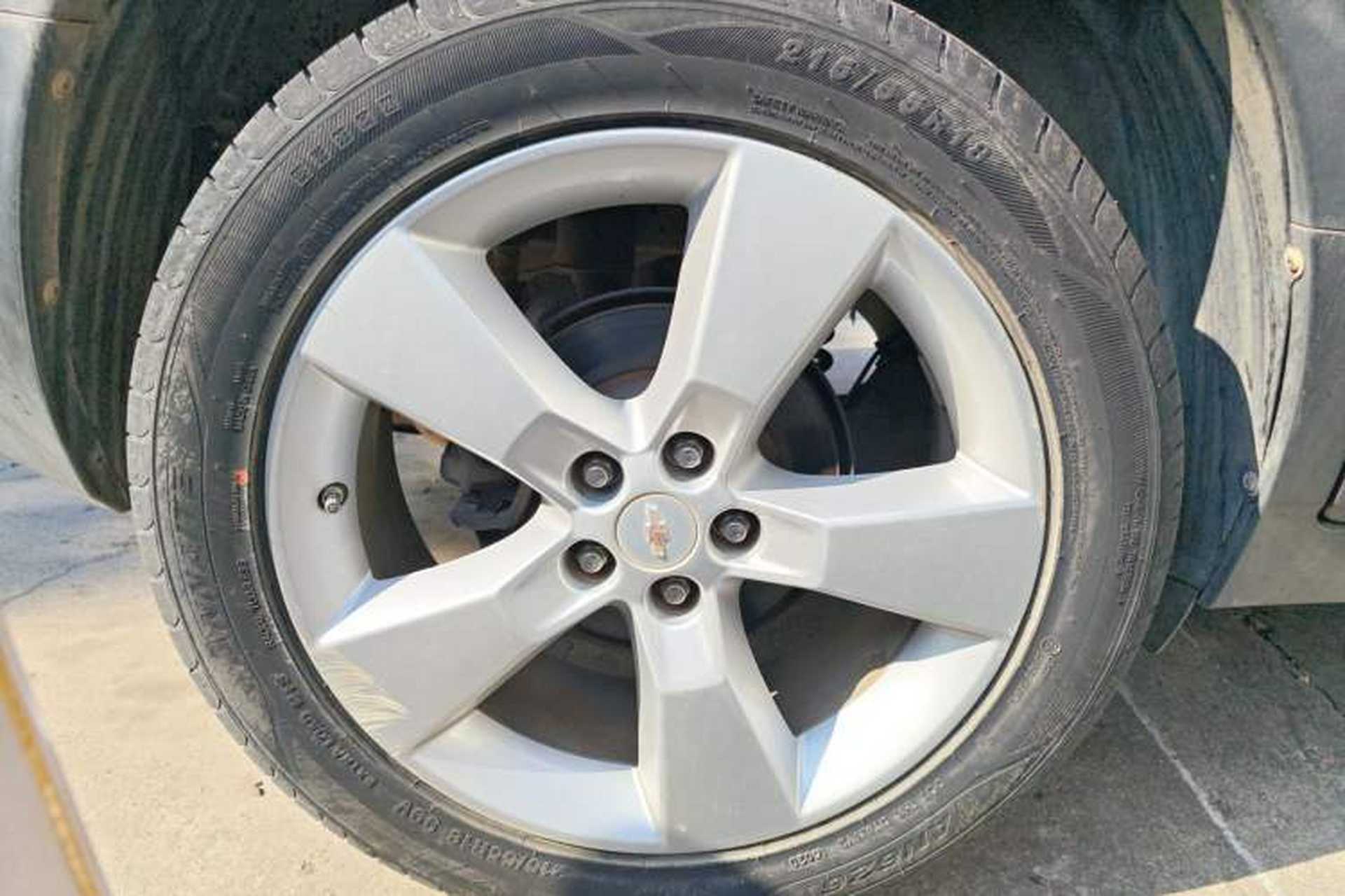 Used Chevrolet Trax 2014 1.4T Automatic Two-Wheel Drive Comfort Version Right Rear Wheel Hub