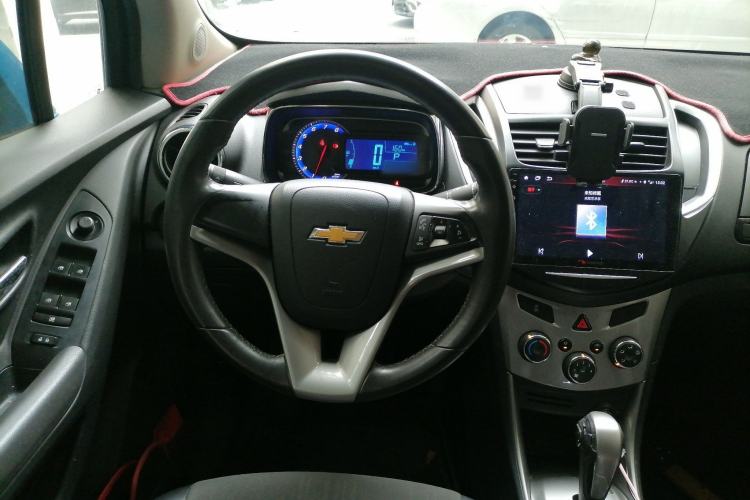 Used Chevrolet Trax 2014 1.4T Automatic Two-Wheel Drive Luxury Model Steering Wheel