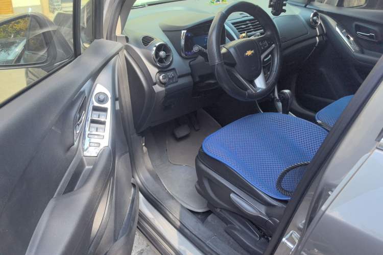 Used Chevrolet Trax 2014 1.4T Automatic Two-Wheel Drive Luxury Model Driver Seat