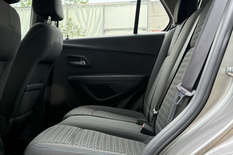 Used Chevrolet Trax 2014 1.4T Automatic Two-Wheel Drive Comfort Version Interior 6